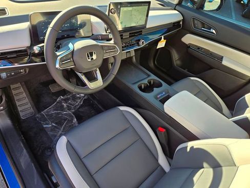 New 2026 Honda Prologue Touring image 10