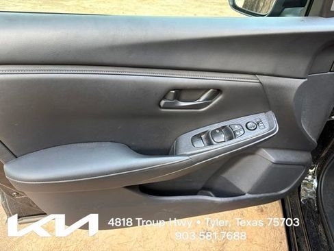 Used 2024 Nissan Sentra S FWD image 13