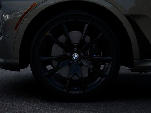 New 2026 BMW X7 M60i AWD/4WD image 33