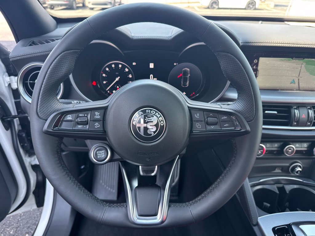 New 2026 Alfa Romeo Stelvio Sprint AWD/4WD image 35