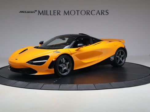 Used 2021 McLaren 720S RWD image 2