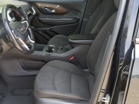 Used 2020 GMC Terrain SLE w/ Driver Convenience Package AWD/4WD image 16