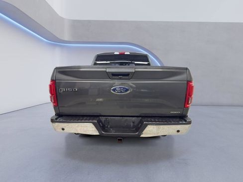 Used 2015 Ford F150 Lariat w/ Equipment Group 501A Mid image 5