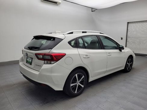 Used 2022 Subaru Impreza Premium image 9