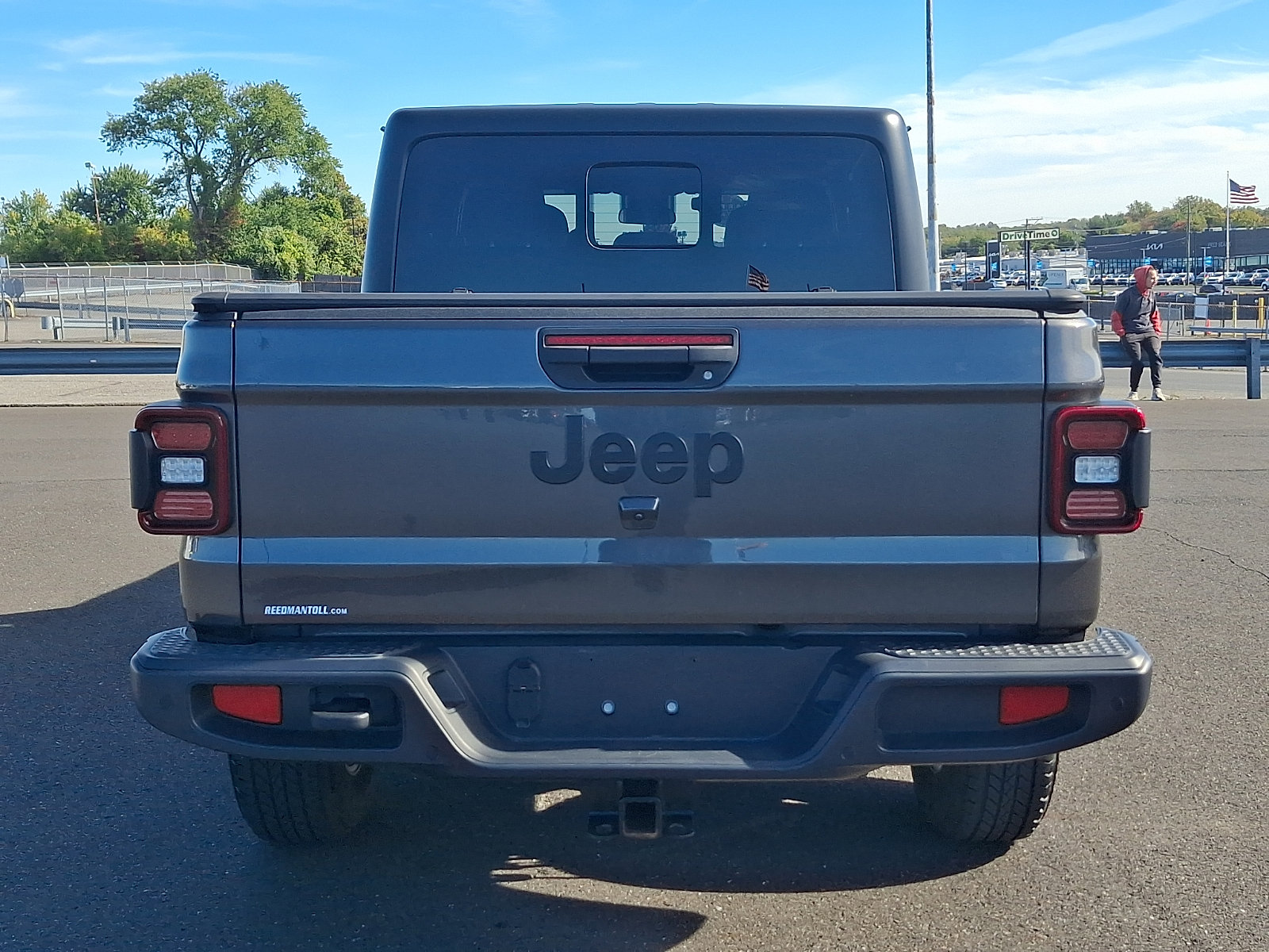 Used 2025 Jeep Gladiator Sport AWD/4WD image 5