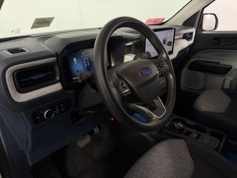 Used 2025 Ford Maverick XLT w/ Equipment Group 302A AWD/4WD image 20