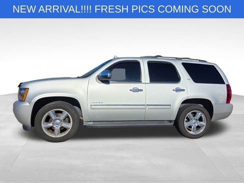 Used 2013 Chevrolet Tahoe LTZ image 3