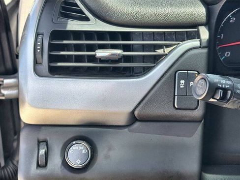 Used 2017 Chevrolet Tahoe LS RWD image 17