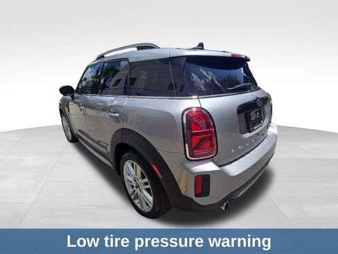 Used 2024 MINI Cooper Countryman S w/ Premium Package FWD image 8