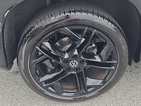 Used 2026 Volkswagen Tiguan SE R-Line AWD/4WD image 29