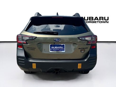 Used 2025 Subaru Outback Wilderness w/ Wilderness Package AWD/4WD image 7