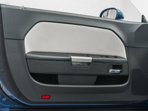 Used 2011 Dodge Challenger SRT8 w/ SRT Option Group II image 43