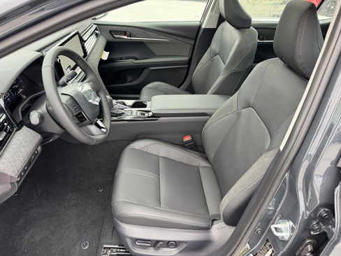 New 2026 Toyota Camry XLE FWD image 2