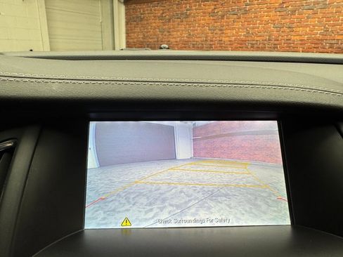 Used 2016 Buick Cascada Premium image 23