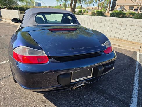 Used 2004 Porsche Boxster RWD image 9