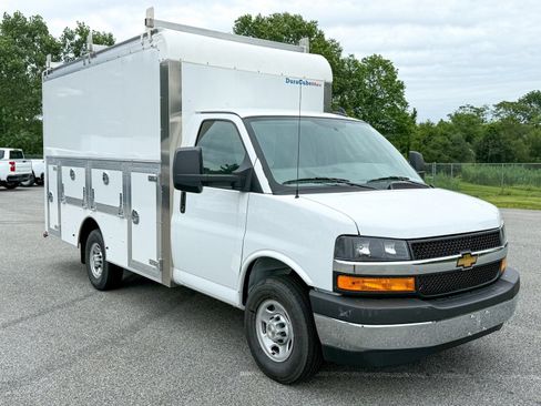 New 2025 Chevrolet Express 3500 w/ Power Convenience Package image 1