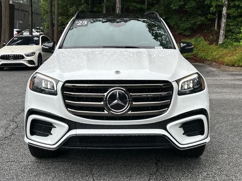 Certified 2025 Mercedes-Benz GLS 450 4MATIC image 3