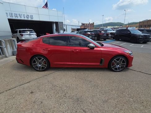 Used 2023 Kia Stinger GT2 AWD/4WD image 8