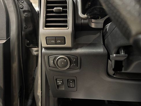 Used 2020 Ford F150 Raptor w/ Equipment Group 801A Mid image 14