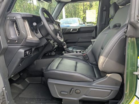 New 2025 Ford Bronco Outer Banks image 14