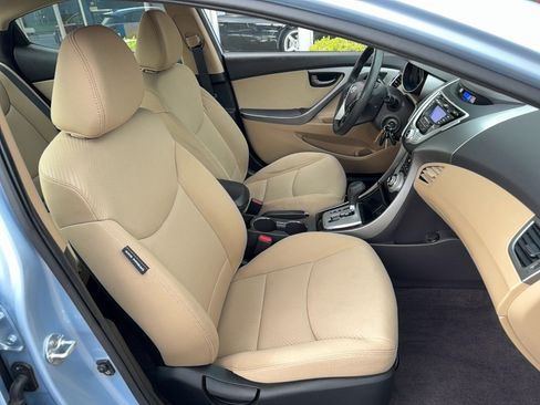 Used 2012 Hyundai Elantra GLS w/ Preferred Pkg 3 FWD image 17