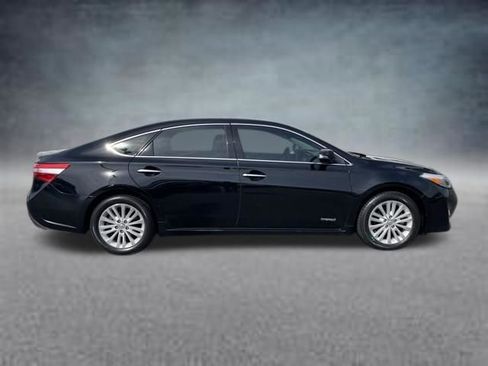 Used 2015 Toyota Avalon XLE Touring image 4