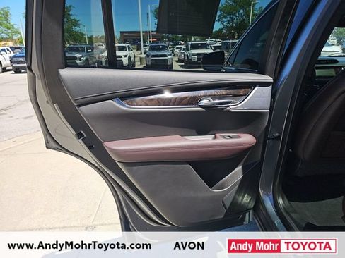 Used 2022 Cadillac XT6 Premium Luxury AWD/4WD image 31