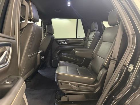 Used 2023 GMC Yukon SLT image 15