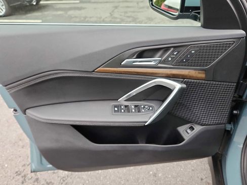 Certified 2023 BMW X1 xDrive28i w/ Convenience Package image 12