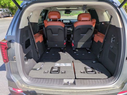 New 2026 Kia Carnival SX Prestige FWD image 42