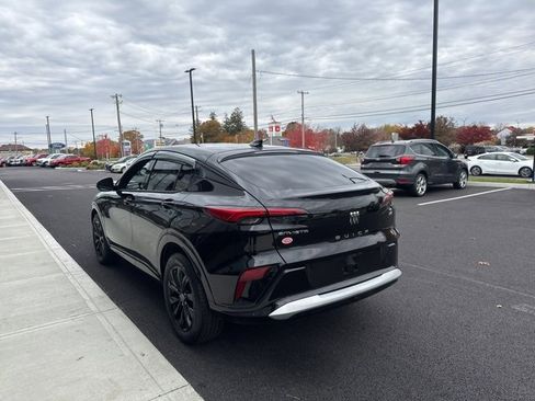 Used 2024 Buick Envista Sport Touring w/ Convenience I Package image 6