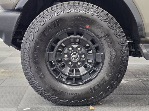 New 2026 Ford Bronco Outer Banks AWD/4WD image 10