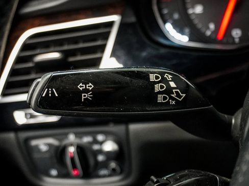 Used 2017 Audi A8 L 4.0T w/ Driver Assistance Package image 23