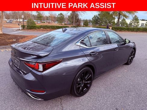 Certified 2022 Lexus ES 350 F Sport image 9