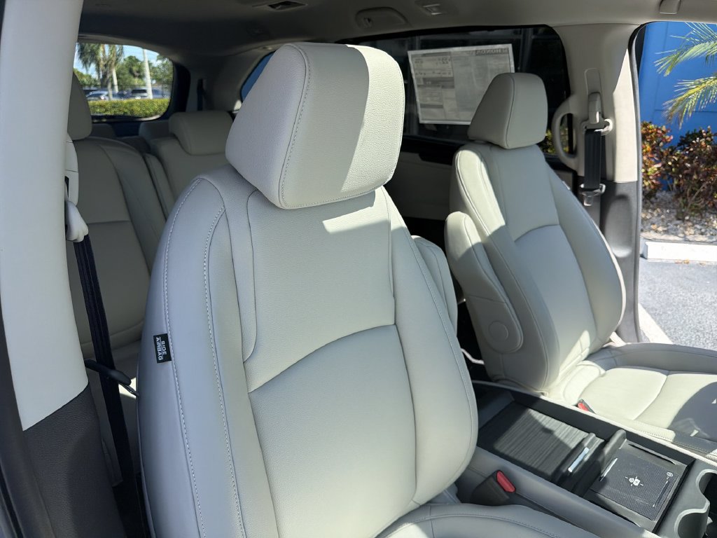 New 2027 Honda Odyssey EX-L image 30