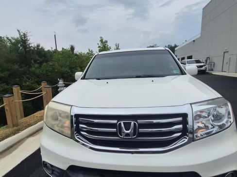 Used 2014 Honda Pilot Touring image 6