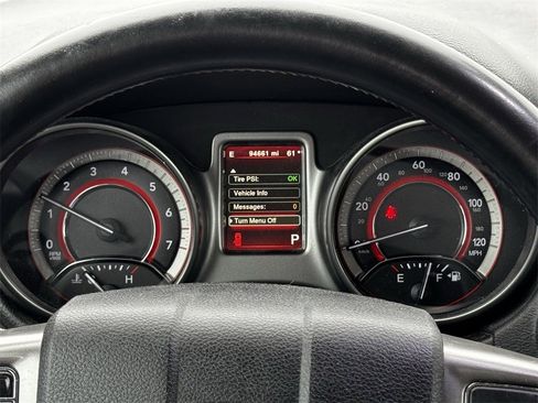 Used 2018 Dodge Journey Crossroad w/ Driver Convenience Group image 16