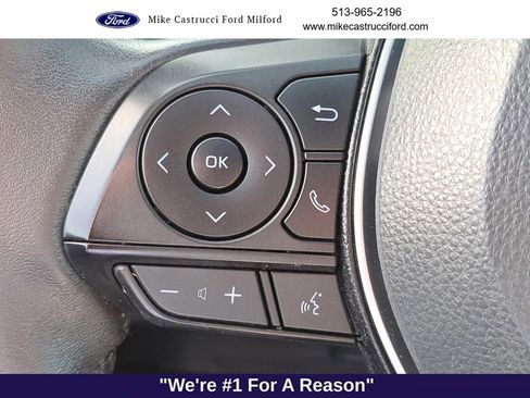 Used 2021 Toyota RAV4 XLE Premium image 18