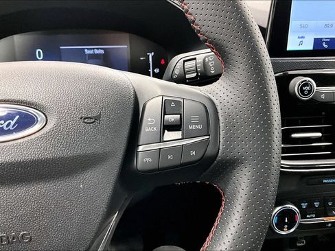 Used 2025 Ford Escape ST-Line AWD/4WD image 23