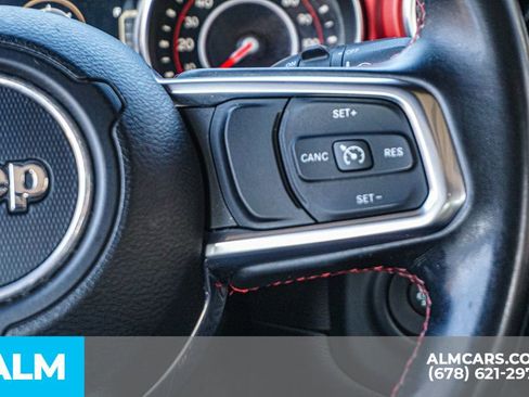 Used 2018 Jeep Wrangler Unlimited Rubicon image 30