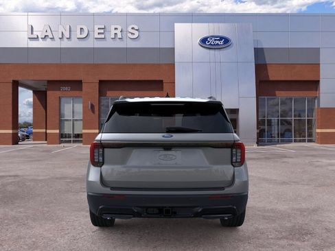 New 2026 Ford Explorer ST-Line RWD image 5