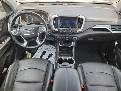 Used 2024 GMC Terrain SLT AWD/4WD image 21