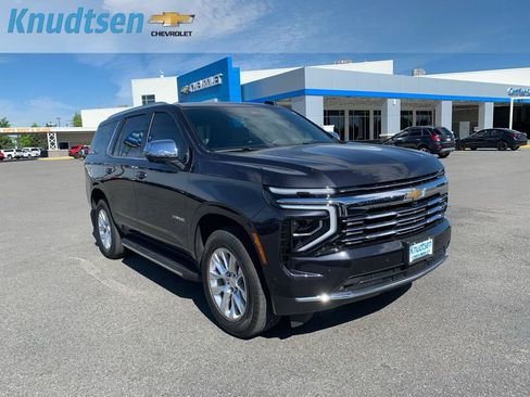 Used 2025 Chevrolet Tahoe Premier AWD/4WD image 1