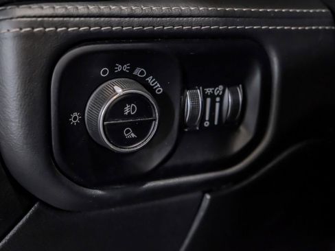 Used 2022 RAM 2500 Limited w/ Off Road Package image 24