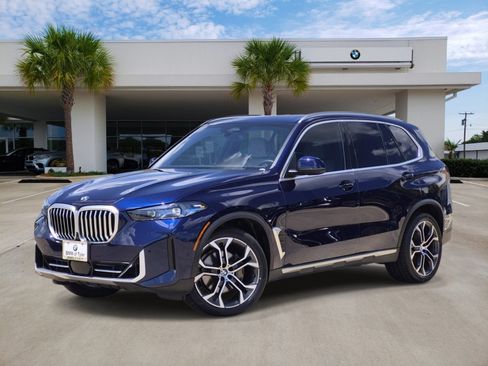 Certified 2024 BMW X5 xDrive40i w/ Premium Package AWD/4WD image 1