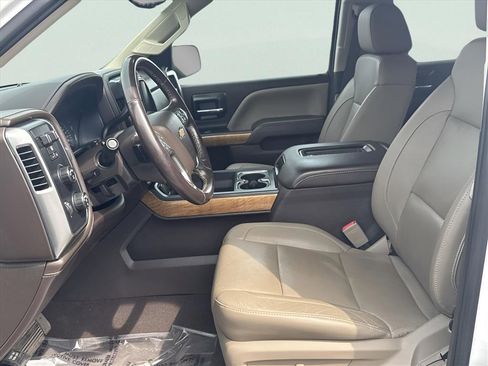 Used 2018 Chevrolet Silverado 1500 LTZ w/ Sport Package image 19