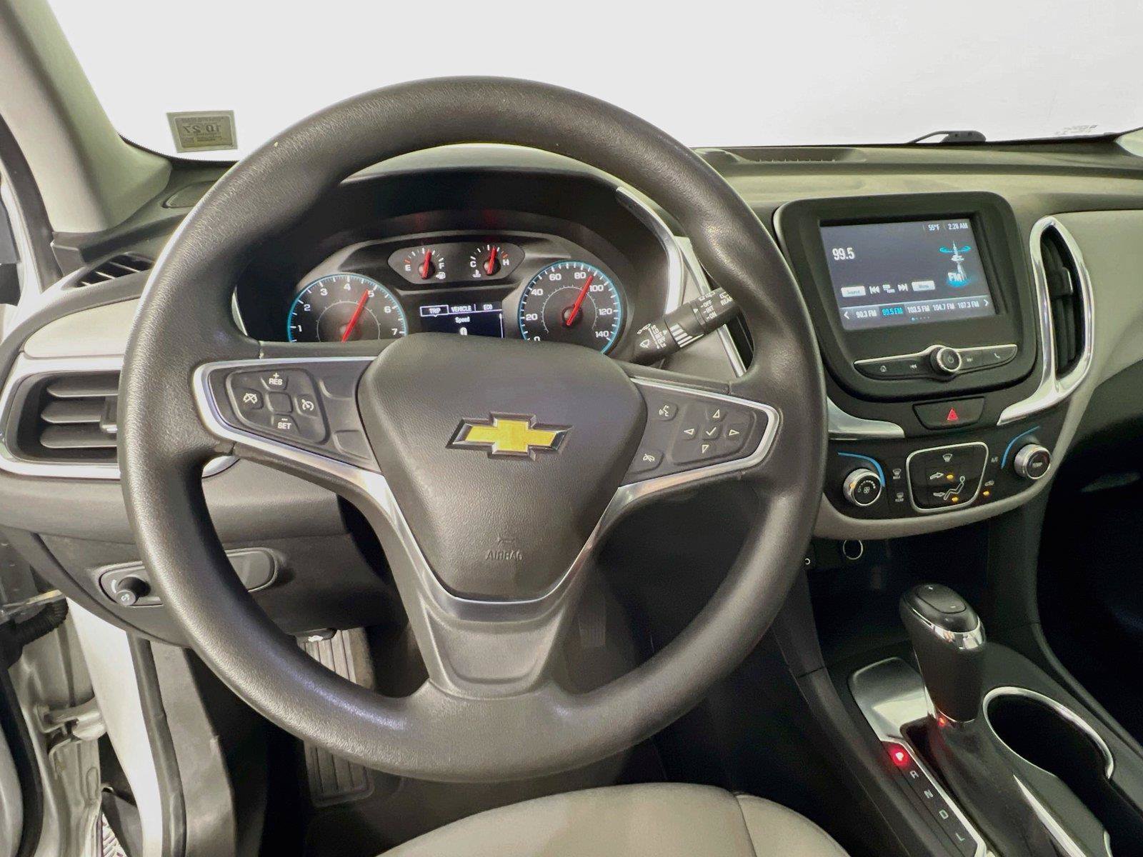 Used 2018 Chevrolet Equinox LS FWD image 12