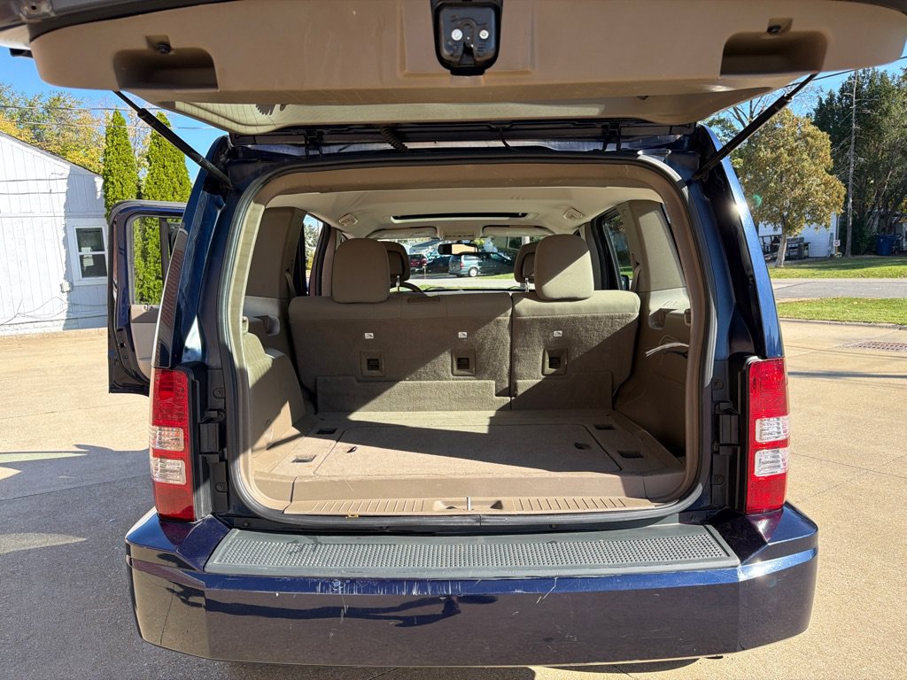 Used 2012 Jeep Liberty Sport w/ Driver Convenience Group AWD/4WD image 15