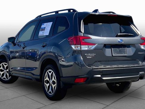 Certified 2023 Subaru Forester Premium AWD/4WD image 12