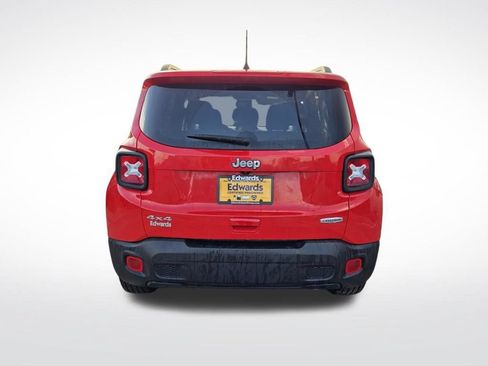 Used 2022 Jeep Renegade Latitude w/ Convenience Group AWD/4WD image 4